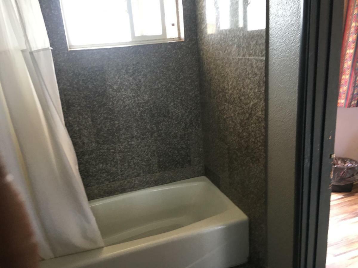 Valley Motel Atwater Екстер'єр фото