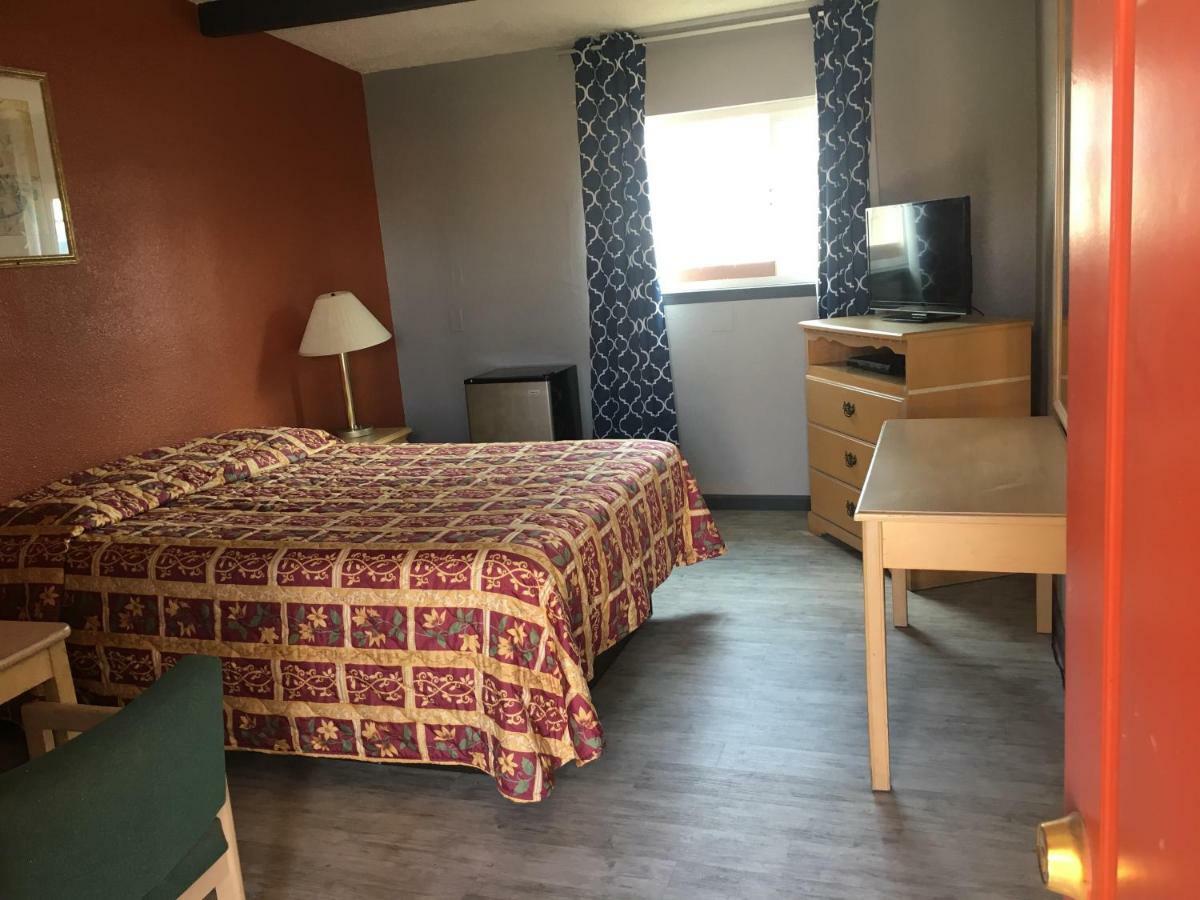 Valley Motel Atwater Екстер'єр фото